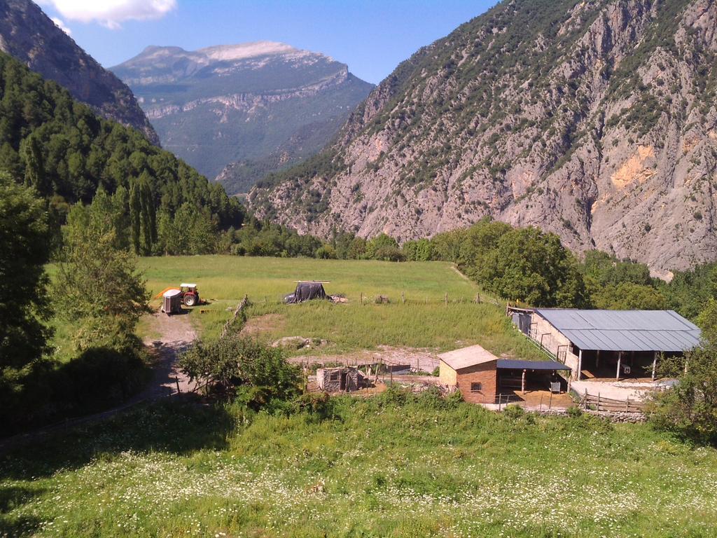 Pension Pallaruelo Saravillo Екстер'єр фото