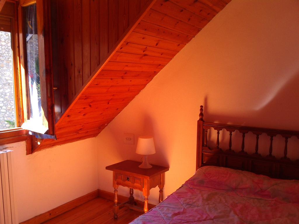 Pension Pallaruelo Saravillo Номер фото